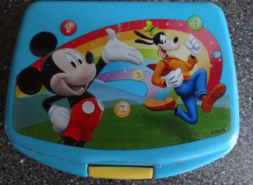Mickey mouse broodtrommel beschikbaar voor biedingen