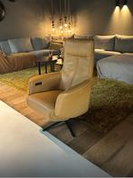 Leren Relax stoel de toekomst twice 082 oker, Huis en Inrichting, Fauteuils, Ophalen, Zo goed als nieuw, 50 tot 75 cm