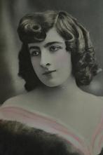 FRANKRIJK 1908 VROUW THEATER ACTRICE MERELLI, Verzamelen, Ansichtkaarten | Themakaarten, Ophalen, 1960 tot 1980, Gelopen, Overige thema's