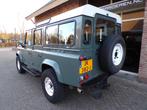 Land Rover Defender 2.4 TD 110 SW S, Auto's, Land Rover, 1940 kg, Stof, Gebruikt, Zwart