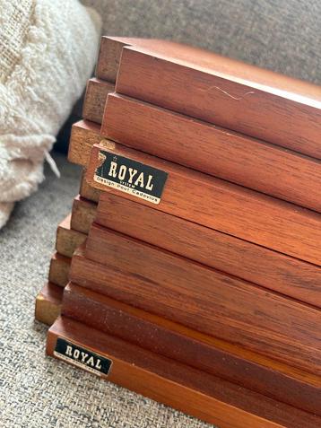 Wandplanken Poul Cadovius teak royal system wandsysteem beschikbaar voor biedingen