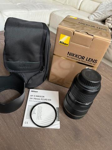 Nikon AF-S NIKKOR 24-70mm f/2.8G ED, als nieuw beschikbaar voor biedingen