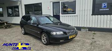 Volvo V70 2.4 Comfort Line Kleurcode 019