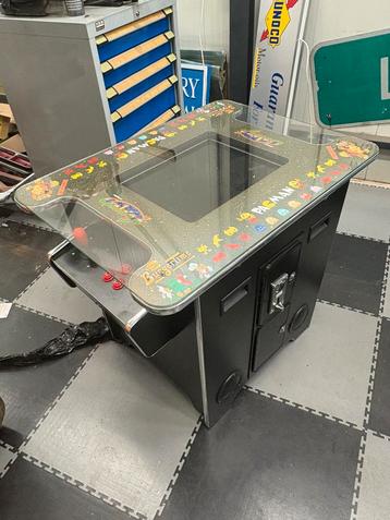 Pacman donkey kong  en nog 60 spellen  arcadetafel beschikbaar voor biedingen