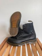Dr Martens soft leather, Ophalen of Verzenden, Zo goed als nieuw, Zwart
