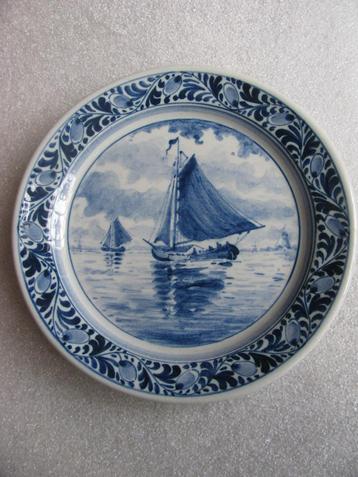 Oud Delfts Blauw bordje met Zeilboot - RAM 36 - 14 cm beschikbaar voor biedingen