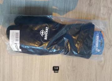 Beuchat duikhandschoenen maat XL met 3 vingers 7mm nieuw beschikbaar voor biedingen