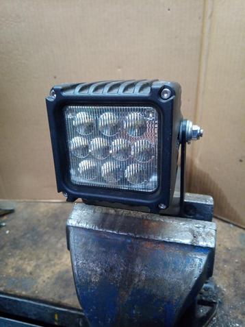 Werklamp - 12 / 24 Volt - LED - SAE beschikbaar voor biedingen