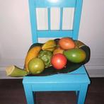 Houten fruitsoorten op een bananenblad, Ophalen, Gebruikt