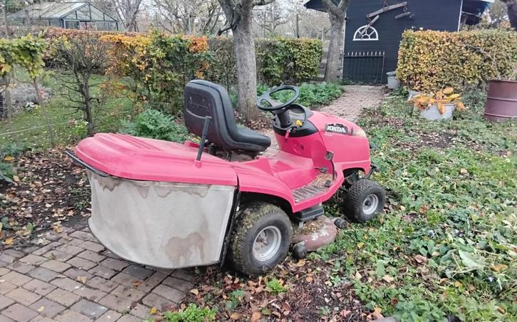 Zitmaaier - 20 jaar oud - Maait goed!, Tuin en Terras, Zitmaaiers, Gebruikt, Minder dan 90 cm, Opvangzak, Ophalen