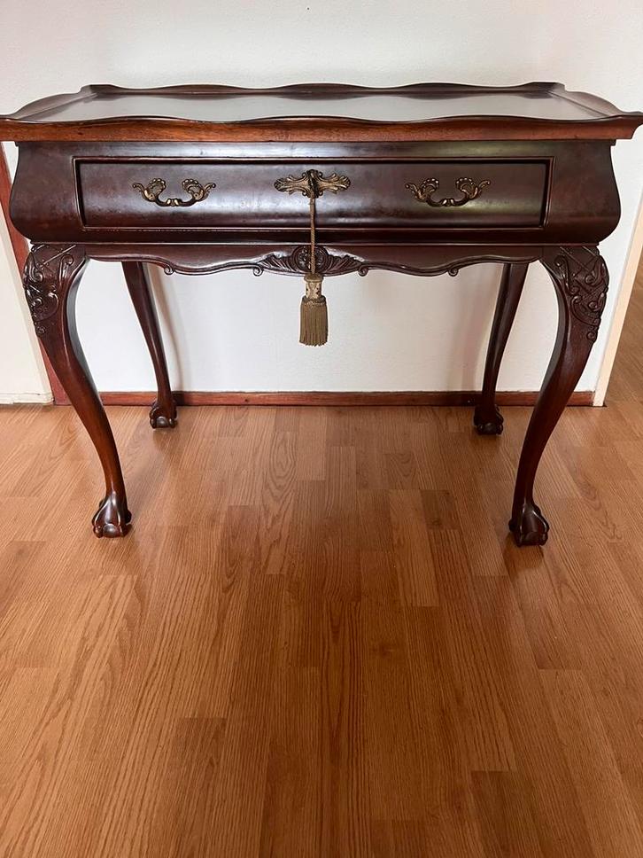 Antieke notenhouten chippendale thee tafel, Antiek en Kunst, Antiek | Meubels | Tafels, Ophalen