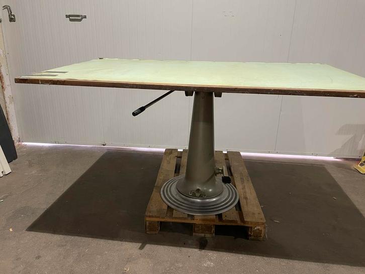 Unieke Nike Tekentafel - Werktafel/Statafel, Doe-het-zelf en Verbouw, Tekentafels, Gebruikt, 150 tot 170 cm, Ophalen of Verzenden