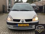 Renault Clio 1.2 Authentique rijd en schakelt super nw apk, Auto's, Voorwielaandrijving, Stof, Gebruikt, 4 cilinders