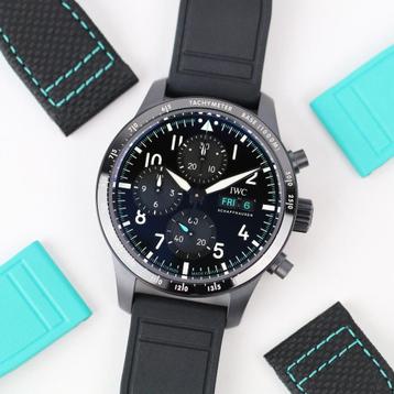 IWC Pilot Chrono Performance Petronas 41 (99% NIEUW/ 2024) beschikbaar voor biedingen