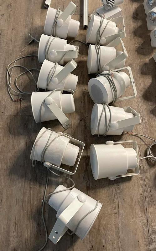 Winkelspeakers: 11 stuks Bosch LBC 3941/01, Audio, Tv en Foto, Luidsprekers, Zo goed als nieuw, Front, Rear of Stereo speakers