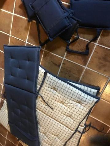 4 x kussens voor verstelbare tuinstoelen beschikbaar voor biedingen