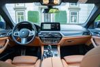 BMW 5-serie Touring 530e xDrive M-Sport PANO | LASER | HUD |, 1935 kg, Gebruikt, Euro 6, Blauw