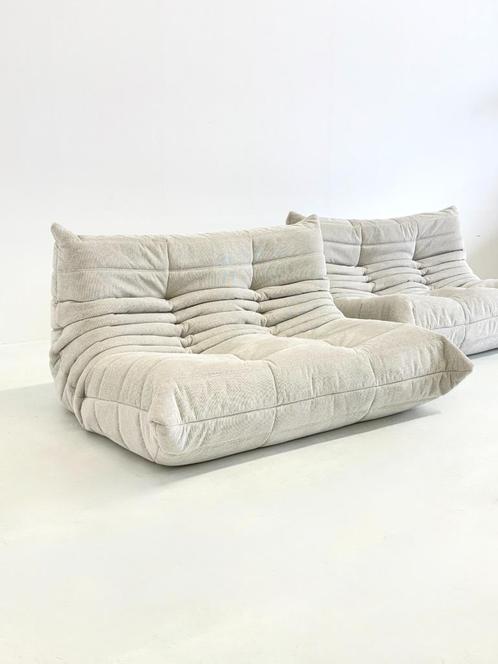 Wit & taupe / beige Ligne Roset Togo 2-zit bank, Huis en Inrichting, Zitzakken, Zo goed als nieuw, Wit, Ophalen