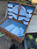 Vintage Picknickmand voor 4 Personen, Ophalen, Zo goed als nieuw, Zonder inhoud