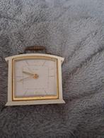 Wuba klokje, loopt niet meer (misschien leuk voor verzamelen, Antiek en Kunst, Antiek | Klokken, Ophalen of Verzenden