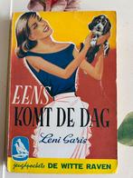 Eens komt de dag, Leni Saris, pocket, Ophalen of Verzenden, Gelezen