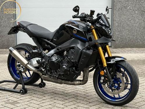 Yamaha MT09 SP Akrapovic DIKSTE van NL UNIEK & BOMVOL Rizoma, Motoren, Motoren | Yamaha, Bedrijf, Naked bike, meer dan 35 kW, 3 cilinders