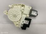 Raammotor Voor Rechts Jeep Renegade ORIGINEEL  71777183, Jeep, Gebruikt, Jeep, Ophalen of Verzenden