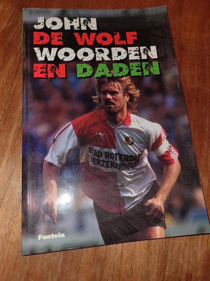John de Wolf - Woorden en Daden, Boeken, Sportboeken, Gelezen, Balsport, Ophalen of Verzenden
