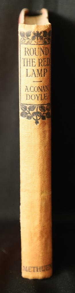 Sir Arthur Conan Doyle, 2 boeken, Boeken, Detectives, Gelezen, Ophalen