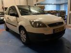 Ford Fiesta 1.3-8V Champion 2006 Wit NL Auto 55.000 KM !, 1299 cc, 4 cilinders, Startonderbreker, Wit