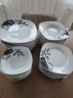 Nieuw Servies 12 Personen + extra's, Huis en Inrichting, Keuken | Servies, Nieuw, Ophalen of Verzenden, Overige stijlen, Porselein