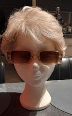 Rechthoekige zonnebril retro stijl zgan, Ophalen of Verzenden, Zonnebril, Zo goed als nieuw