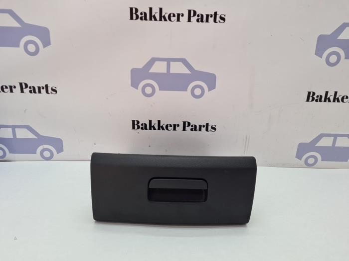 Opbergvak van een Volkswagen Sharan, Auto-onderdelen, Interieur en Bekleding, Volkswagen, Gebruikt, 3 maanden garantie