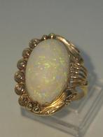14K Gouden Ring met Opaal - Ringmaat 18.5, Sieraden, Tassen en Uiterlijk, Ringen, Ophalen of Verzenden