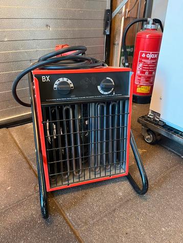 Electrische warme luchtblazer kachel heater beschikbaar voor biedingen