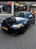 BMW 5-Serie 4.4 I 545 AUT 2005 Zwart e60 M pakket vol opties, Auto's, BMW, Automaat, Achterwielaandrijving, 1610 kg, 2000 kg