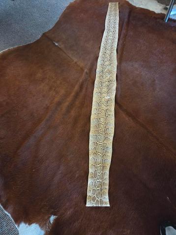 Zacht gelooid leer - 1.8 mtr - Mooie Patina beschikbaar voor biedingen