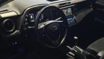 Toyota RAV4 2.5 Hybrid Dynamic | Trekhaak | Cruise | Camera, Auto's, Toyota, Stof, Gebruikt, Euro 6, Zwart