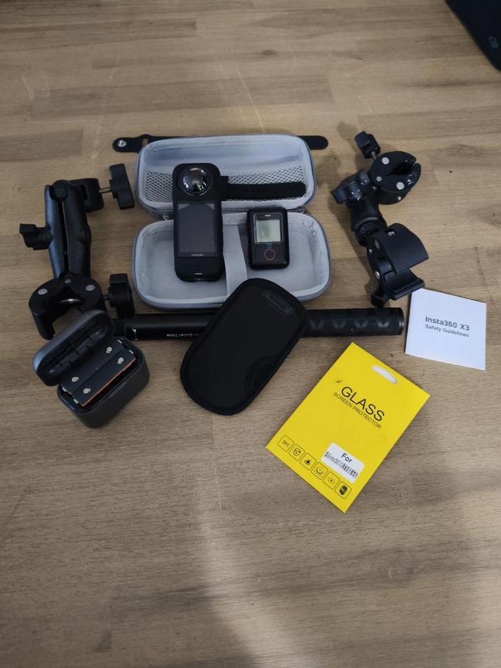 Insta 360 x3, Audio, Tv en Foto, Actiecamera's, Zo goed als nieuw, Overige merken, Ophalen of Verzenden