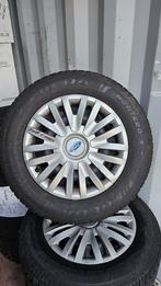 Winterset 195/65/R15 banden voor o.a. Ford C-Max Volvo C30 V, Auto-onderdelen, Banden en Velgen, Gebruikt, 15 inch, Banden en Velgen