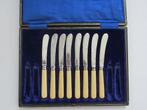 Antieke Engelse set van acht boter- fruitmessen in etui, '20, Antiek en Kunst, Antiek | Goud en Zilver, Ophalen of Verzenden