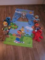 Complete nieuwe set Sesamstraat handpoppen + poppenkast, Ophalen of Verzenden, Nieuw, Eend