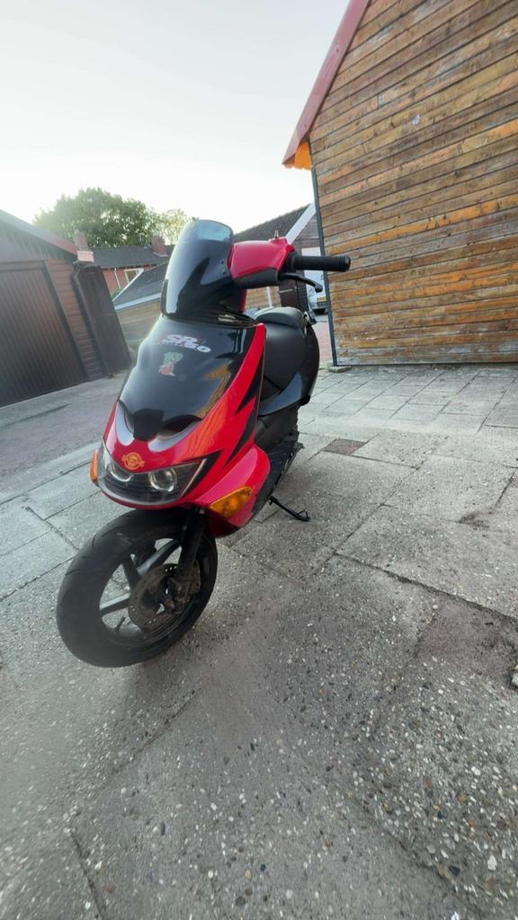 Aprillia SR 50 70cc, Fietsen en Brommers, Brommeronderdelen | Scooters, Gebruikt, Aprilia, Cilinder, Ophalen