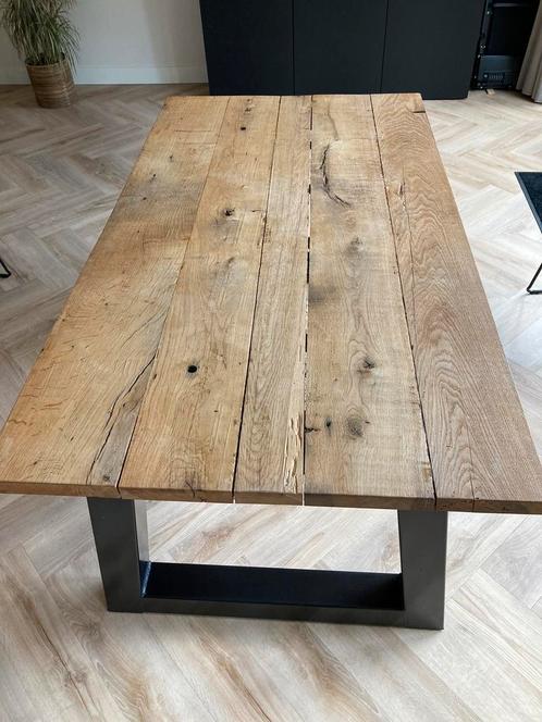 Houten robuuste eettafel, Huis en Inrichting, Tafels | Eettafels, Gebruikt, 50 tot 100 cm, 150 tot 200 cm, Vijf personen of meer