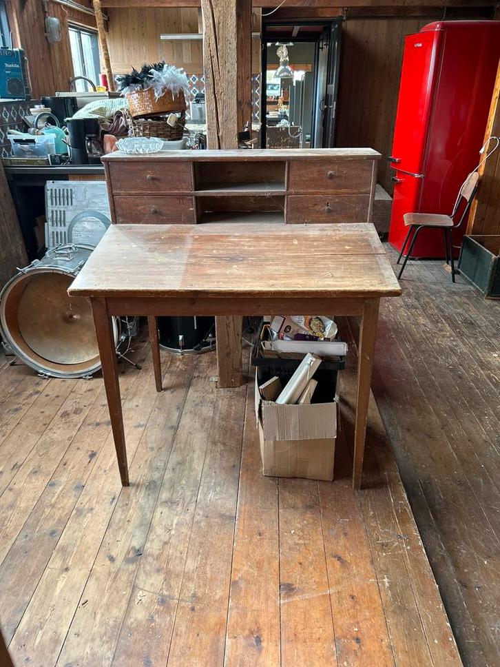 Vintage Bureau met Lades, Antiek en Kunst, Antiek | Meubels | Tafels, Ophalen of Verzenden