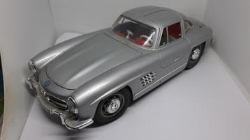 Bburago Mercedes Benz 300 SL 1954 Modelauto 1:18 beschikbaar voor biedingen