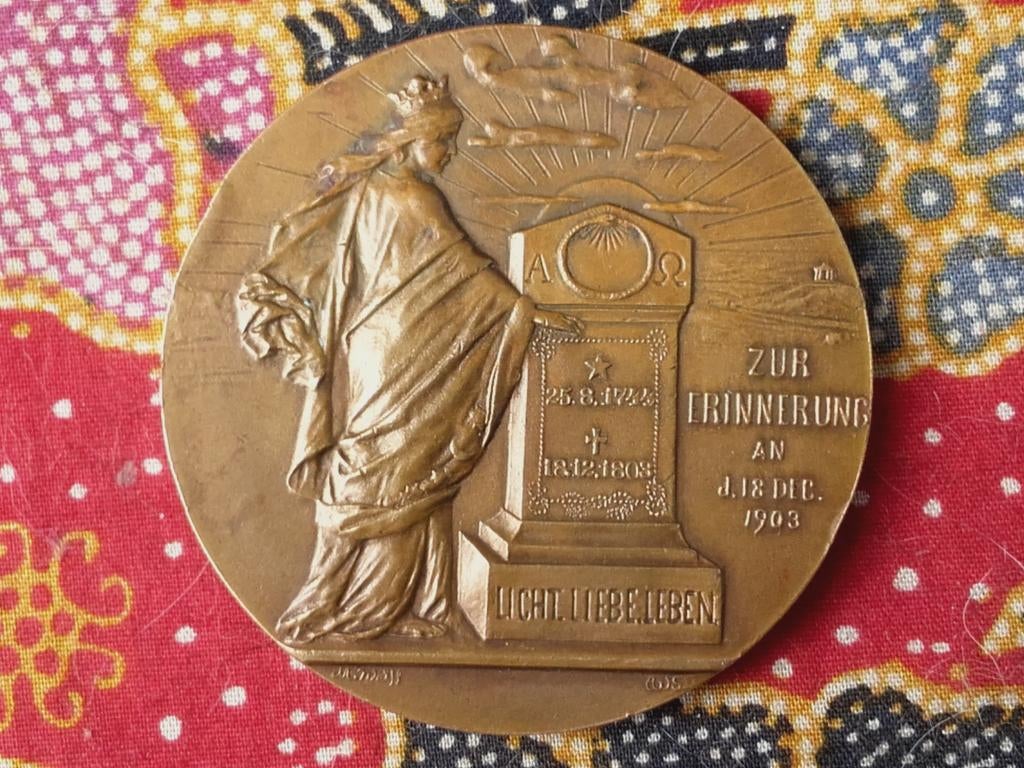 Mooie antieke bronzen penning uit Duitsland 5 cm. uit 1903.