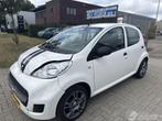 Peugeot 107 1.0-12V XR LICHTE SCHADE BOUWJAAR 2011 66000 KM, Wit, Handgeschakeld, Benzine, Hatchback