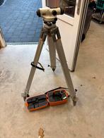 Nikon Waterpasinstrument incl uitschuifbaar statief, Ophalen, Gebruikt, Nikon, Overige meters