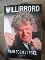 WILLIBRORD VERLEGEN VLEGEL, Ophalen of Verzenden, Zo goed als nieuw, Fons de Poel, Film, Tv en Media